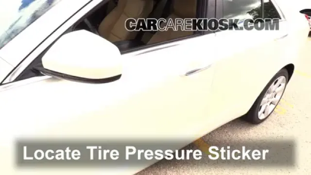 2014 Cadillac ATS 2.0L 4 Cyl. Turbo Neumáticos y ruedas Controlar presión de neumáticos